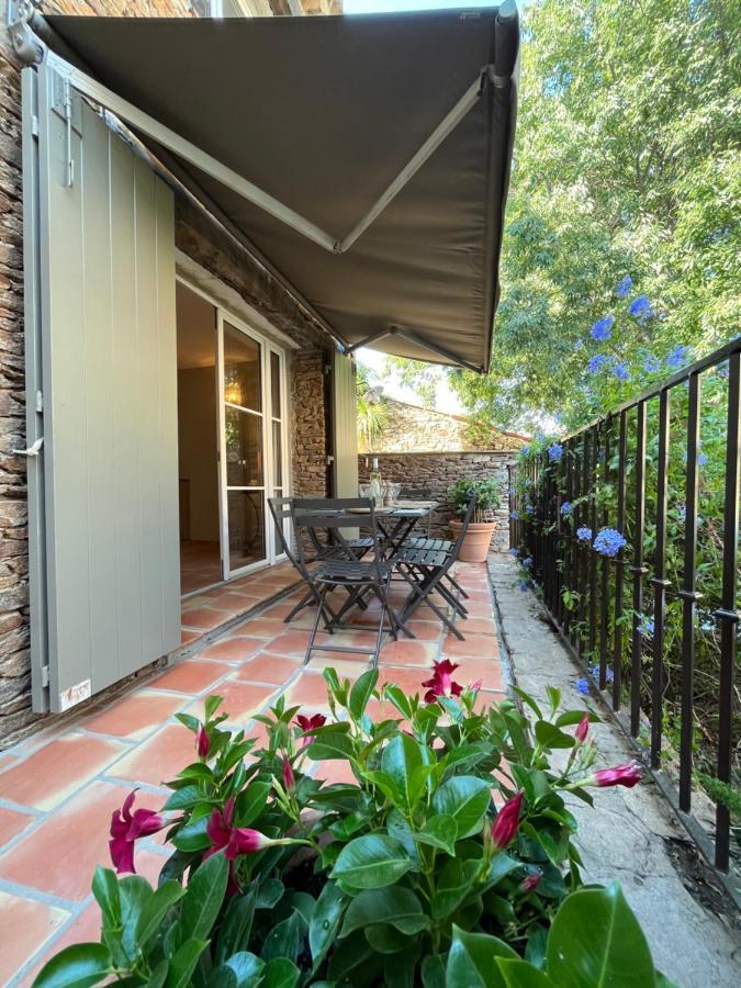 Pretty Historical Village House Grimaud Luaran gambar
